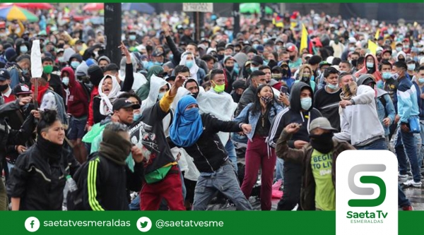 ONG denuncian al menos 17 muertos en Colombia y 800 heridos durante las protestas masivas