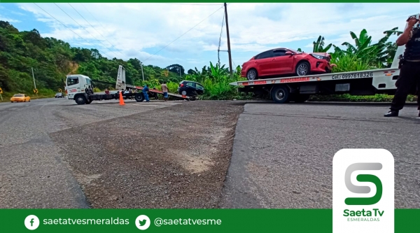 Pésimo estado de la vía Esmeraldas-Atacames sigue provocando accidentes