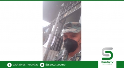 Un militar en servicio activo se encadenó en la Corte Provincial de Guayas
