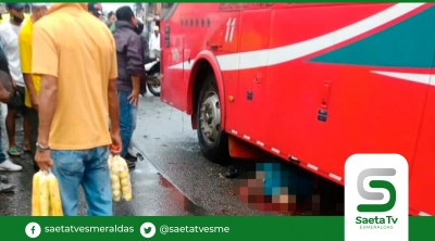 Hombre muere arrollado  por bus de pasajeros en la ciudad de Quinindé