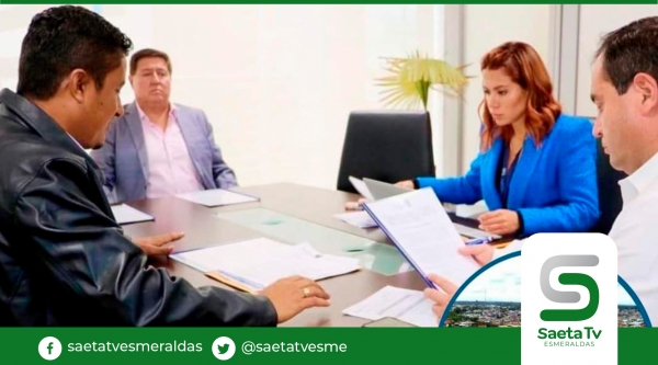 Proyectos emblemáticos como agua potable y polideportivo se vienen para el cantón San Lorenzo