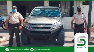 Policía de Atacames recupera vehículo reportado como robado