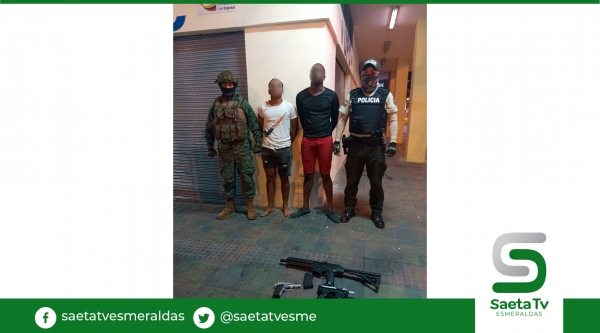 Policía aprehende dos sujetos por tenencia y porte de armas