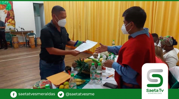 Diálogo y entrega de proyectos a secretario de nacionalidades y pueblos