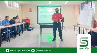 Se dicta curso de sistema de comando de incidentes a personal administrativo de bomberos