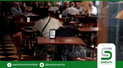Hombre abandona a su mamá de 68 años en un bar: ya hice mucho por ella