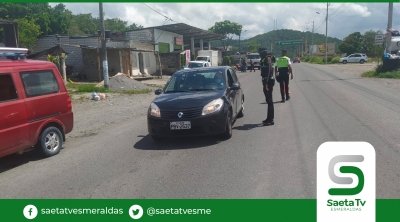 Agentes de Tránsito siguen haciendo cumplir la ley