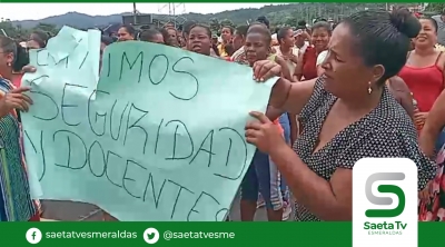 Padres de familia de la Unidad Cornelio Drouet de Tachina reclaman docentes y seguridad