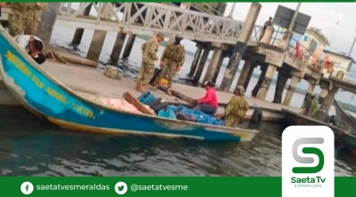 Fuerzas armadas aprehenden embarcación pesquera en Esmeraldas